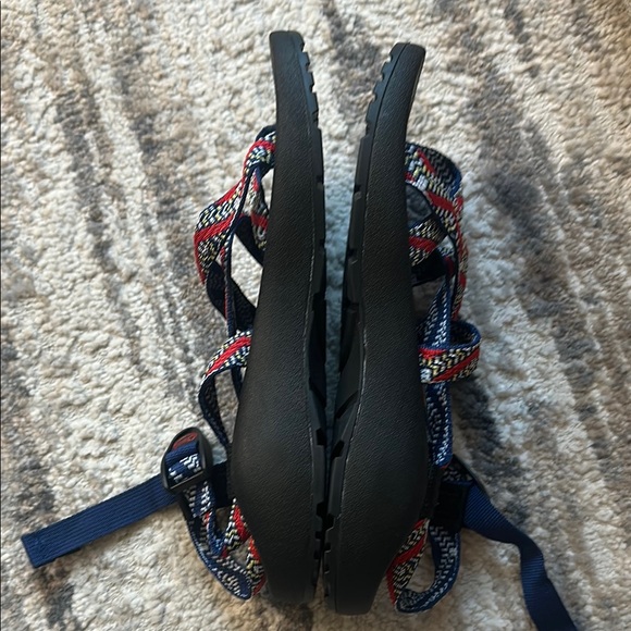 Women’s Chaco Black and Red Printed Sandals - Picture 4 of 4
